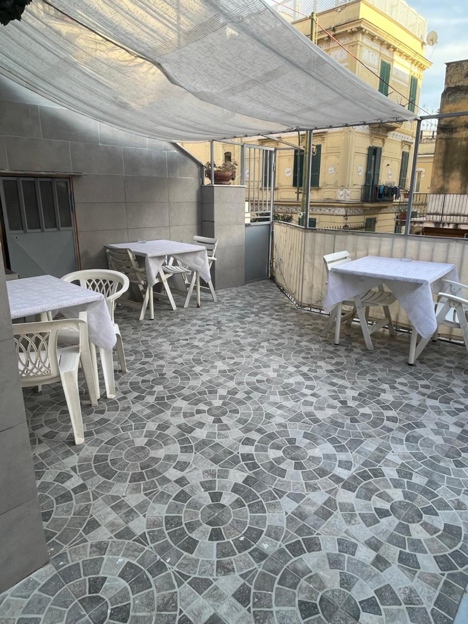Daroda Guest House Napoli Eksteriør billede