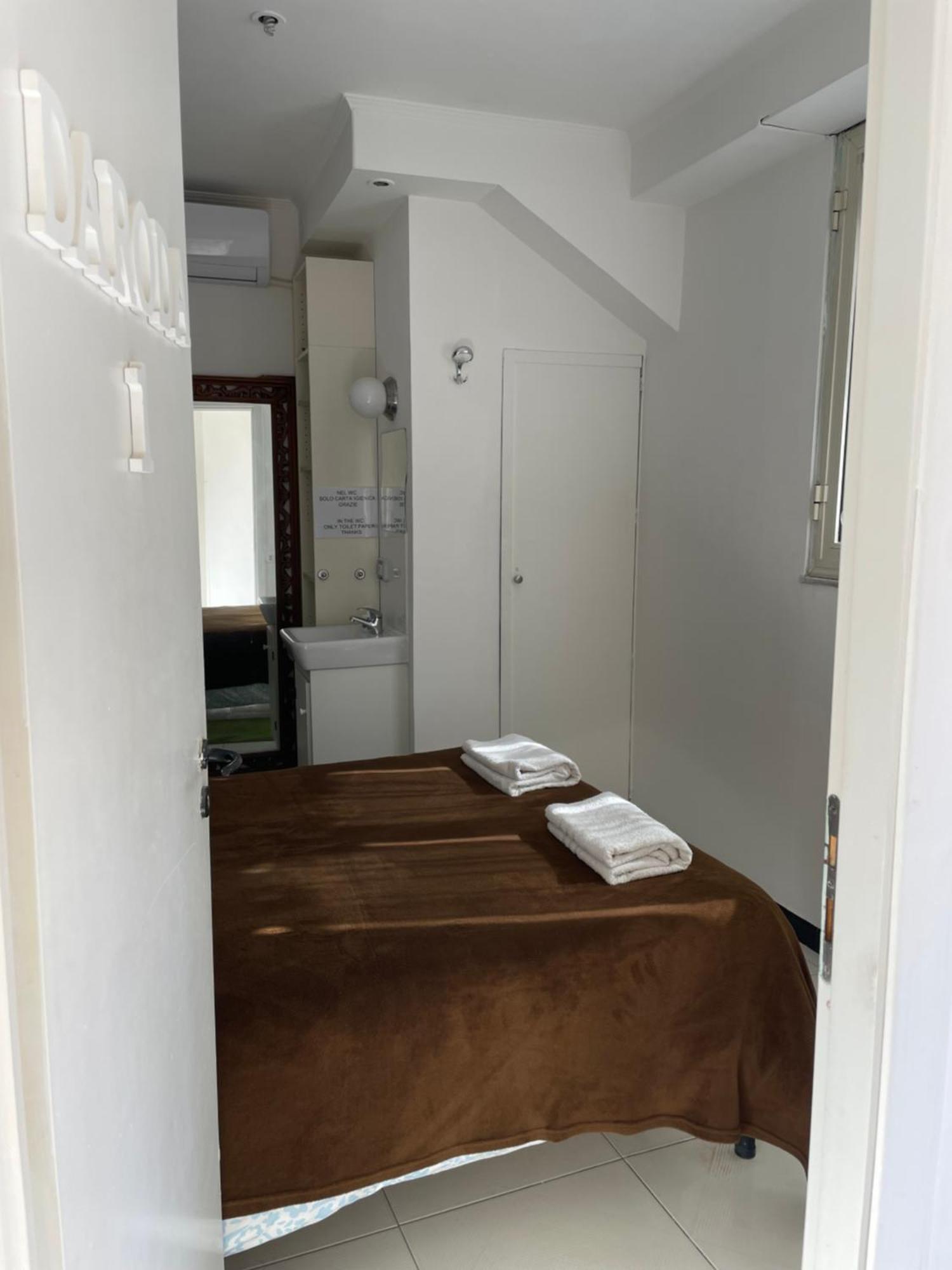 Daroda Guest House Napoli Eksteriør billede
