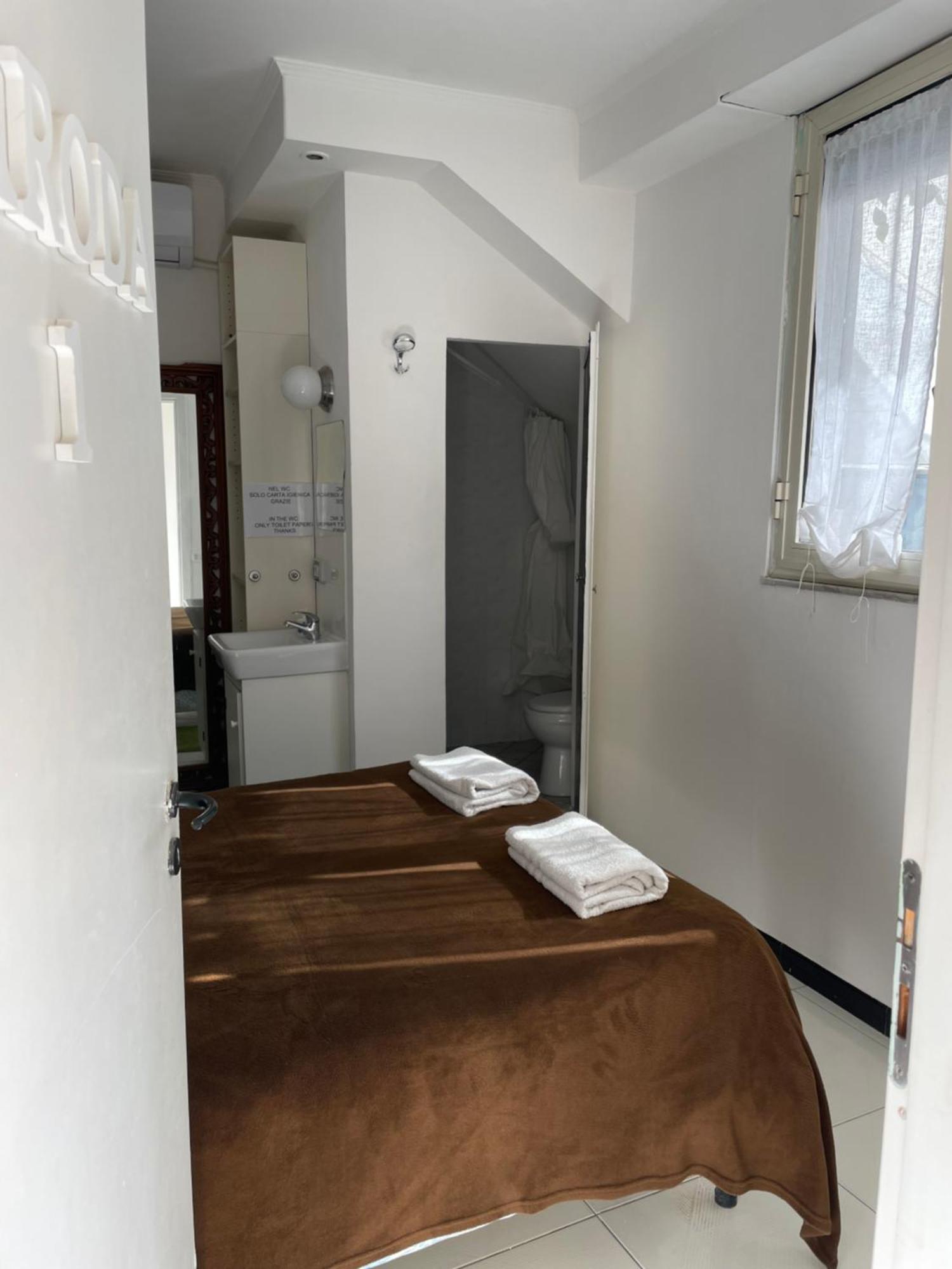 Daroda Guest House Napoli Eksteriør billede